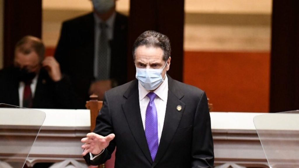 New York lawmakers propose a three-year pause on new data centers